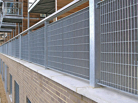 Galvanized Metal Flat Bar Steel Grating Fence(图2)