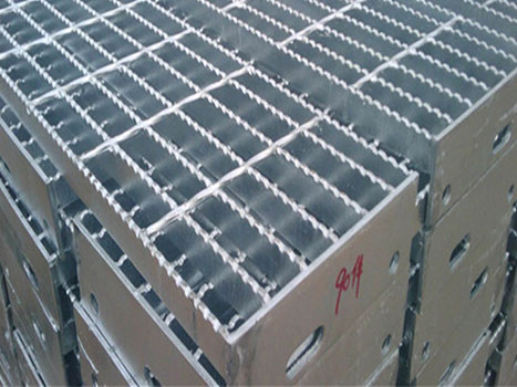 Perforated Metal Aluminium Stair Tread Outdoor(图2)